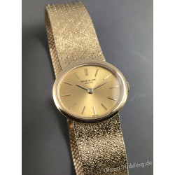 Patek Philippe Damenarmbanduhr Ref. 3349/1  750/ooo Gelbgold