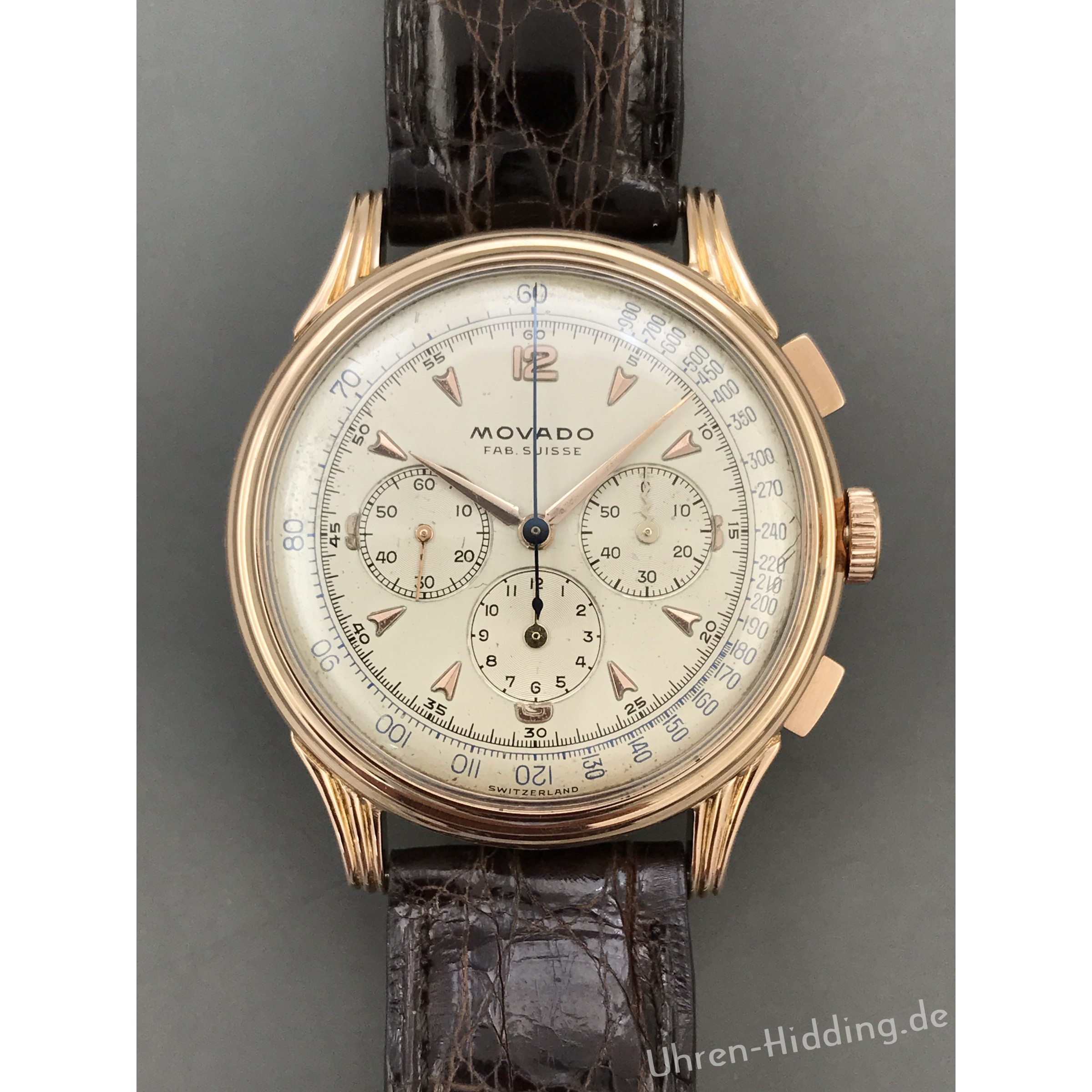 Movado top chronograph gold