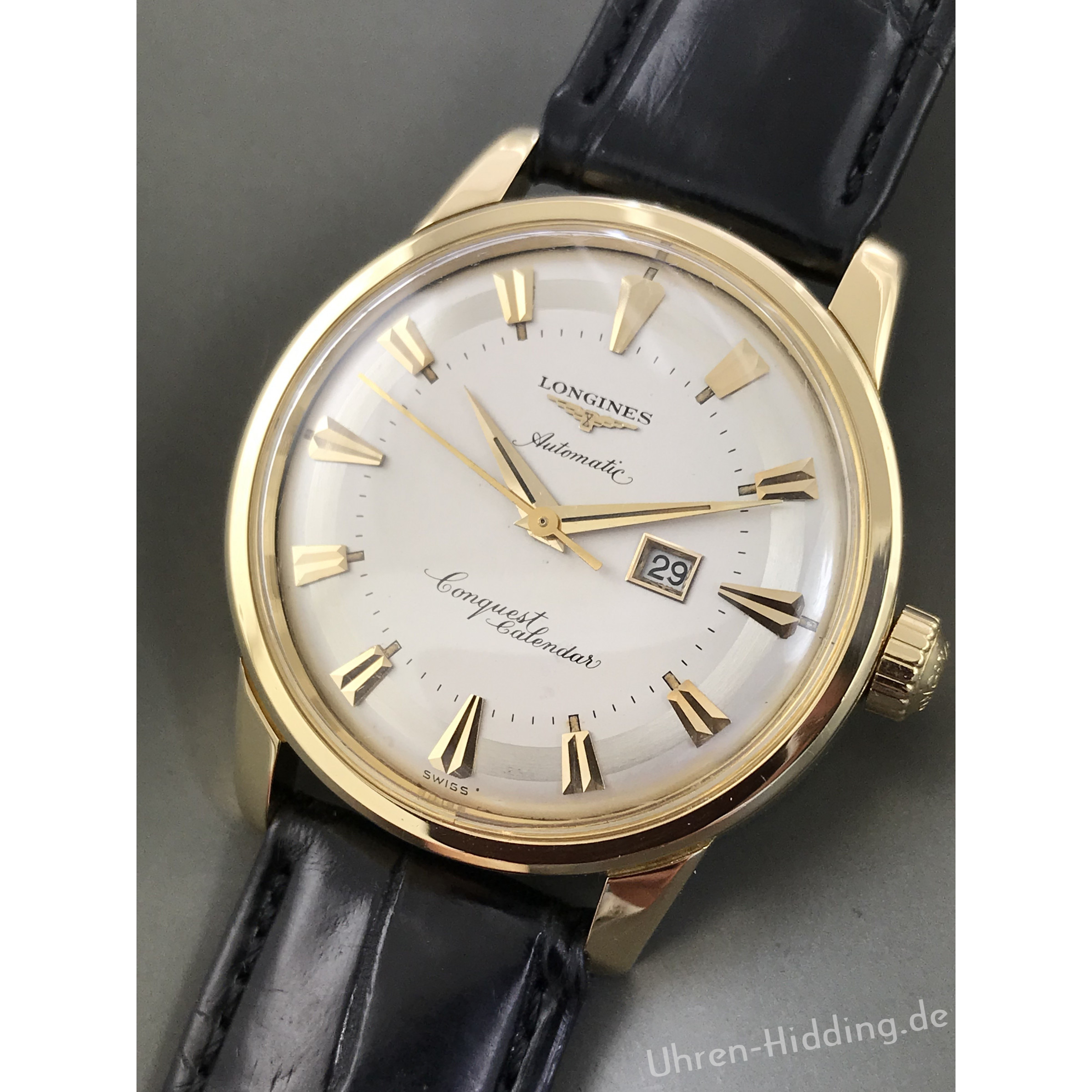 Longines conquest calendar automatic hot sale