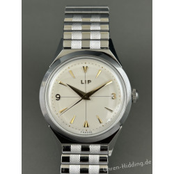 Lip wrist-watch