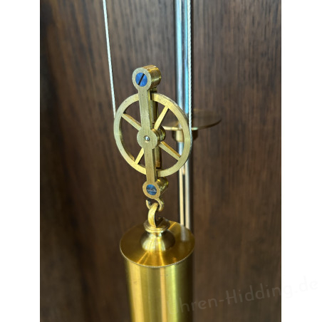 Strasser & Rohde Precision-Pendulum-Clock
